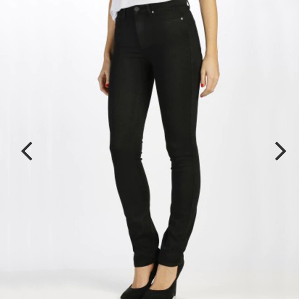 Paige hoxton straight nwot size 28